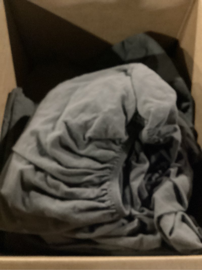 Condition photo showing Good Condition for Bedsure Queen Comforter Set - 7 Pieces Reversible Grey Bedding, GentleSoft™ Queen Size Bed Set Gift for Family, Bed in a Bag with Warm Down Alternative Comforter, Sheets, Pillowcases & Shams Queen 01 - Grey