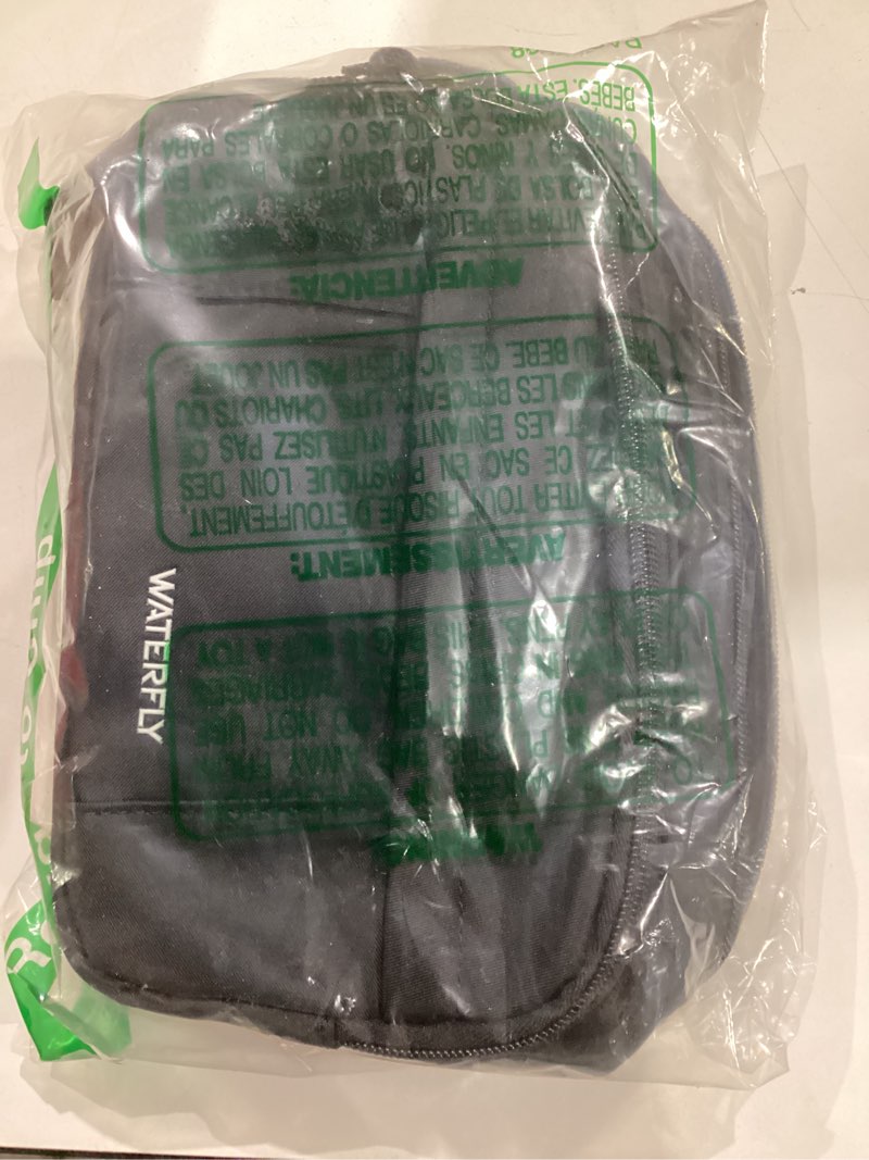 Condition photo showing Good Condition for waterfly fanny pack waist packs: large crossbody fanny packs for women men with 5 zipper pockets adjustable strap waist bags hip pack for traveling cycling running hiking-black