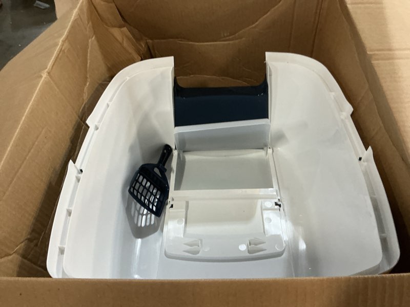 Condition photo showing Good Condition for iris usa cat litter box large with front door flap, covered enclosed litter box enclosure with scoop, handle & buckles for portability & privacy, hidden litter pan, navy jumbo enclosed navy