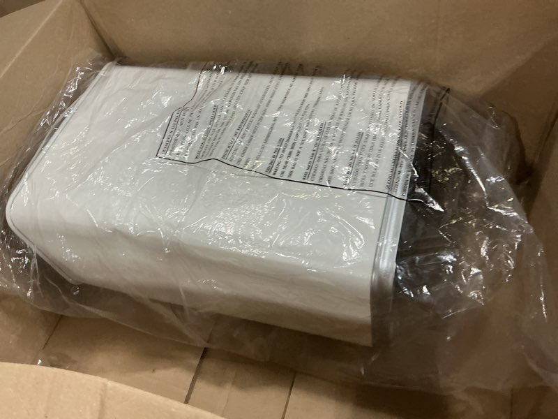 Condition photo showing Good Condition for itouchless 4 gallon fragrance trash cans with absorbx odor filter, 04 gal sensor pearl white chalk white, 4 gal