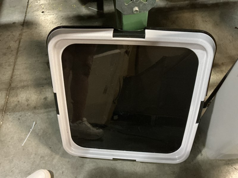 Condition photo showing Good Condition for training pad holder - square