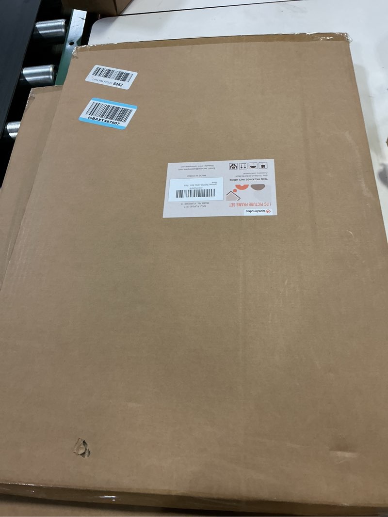 Condition photo showing New/Like New for upsimples 16x24 Picture Frame, Display Pictures 14x20 with Mat or 16 x 24 Without, Wall Hanging Poster Frames, Black, 1 Pack