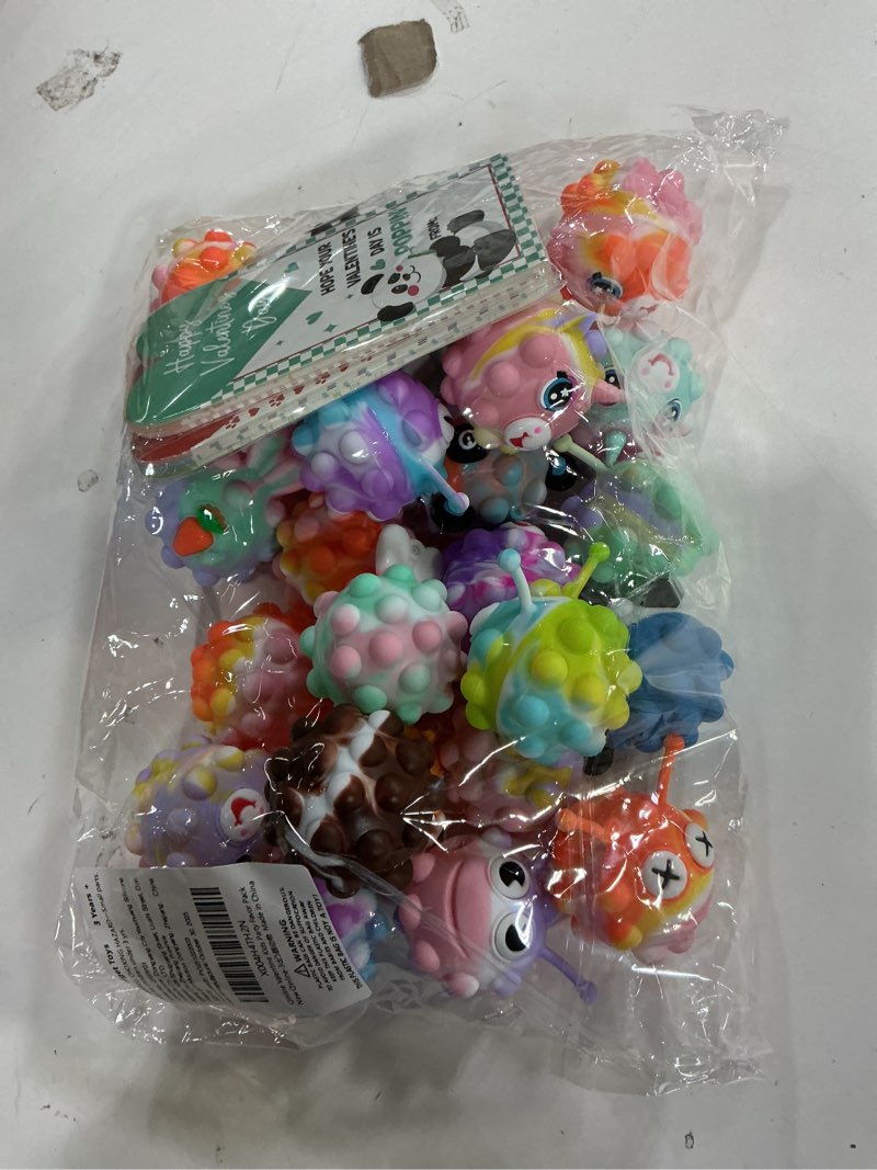 Condition photo showing Good Condition for 24 Pack Easter Gifts for Kids - 3D Jungle Animal Pop Fidget Toy with Gift Cards for Kid Boys Girls, Party Favors School Classroom Gifts Exchange Goodie Bags Prefilled Easter Eggs Stuffers A6.24PCS-Jungle Animal