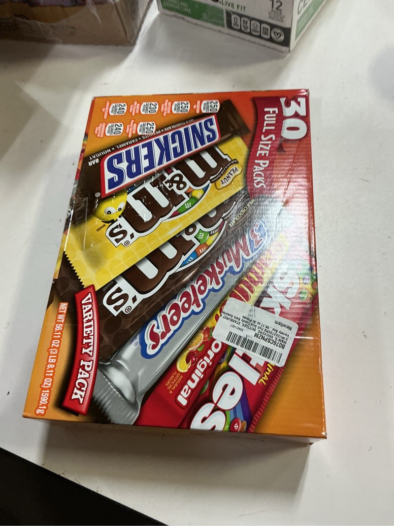 Condition photo showing Good Condition for (BB:11/2025) M&M'S, SNICKERS, SKITTLES, STARBURST & 3 MUSKETEERS Full Size Candy Bars Assorted Variety Box , 56.11 oz 30 Pieces
