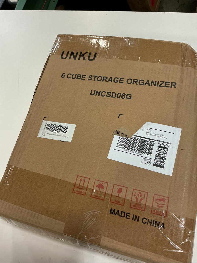 Condition photo showing Good Condition for unku cube storage organizer, 6 cube closet organizer storage shelves, diy stackable bookcase, clothes organizer shelf for closet, bedroom, living room, cabinet, home, office, green red 6cube