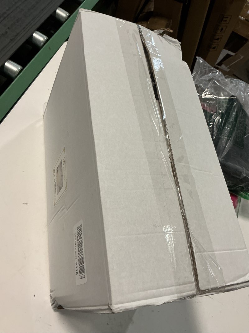 Condition photo showing New/Like New for YOUBET 350PCS Ivory Scalloped Plastic Plates - Ivory and Gold Disposable Dinnerware Set Include 100 Plates, 150 Gold Silverware, 50 Cups, 50 Napkins for Wedding & Party