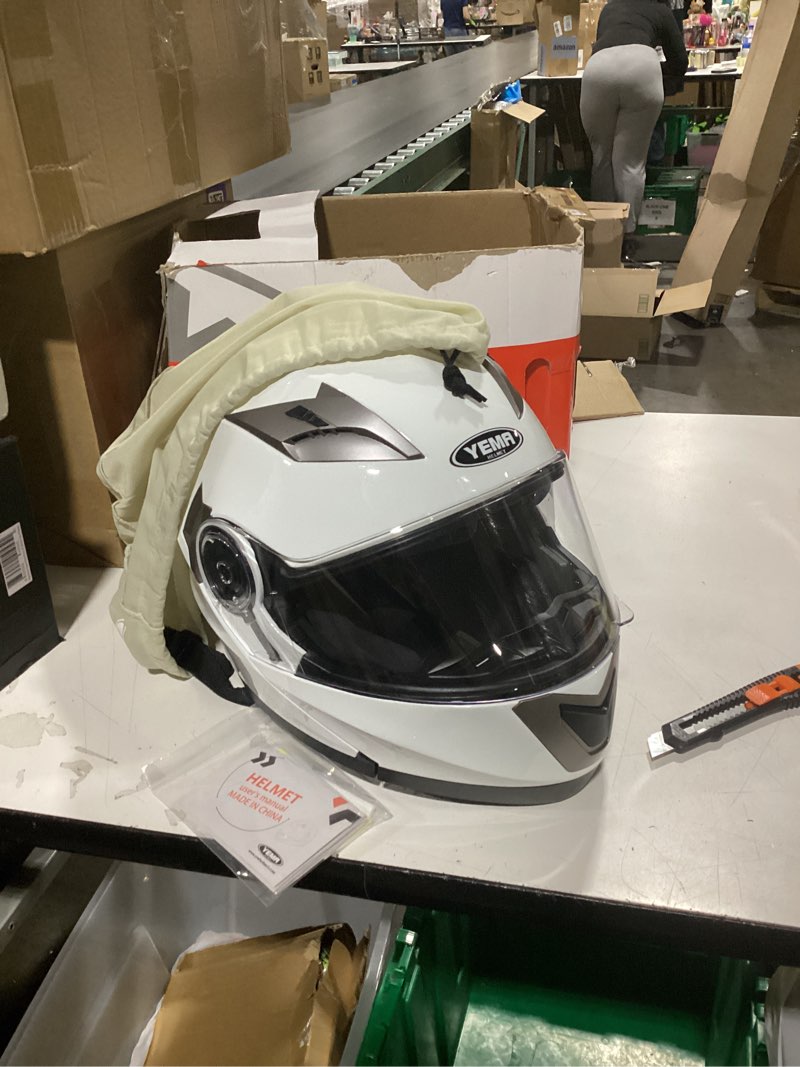 Condition photo showing As Is for yema helmet motorcycle full face helmet dot approved ym-829 motorbike street bike racing helmet with sun visor for adult,youth men and women white x-large