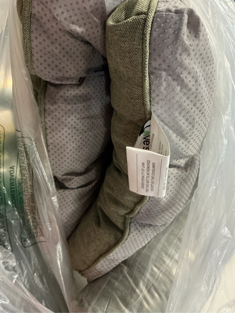 Condition photo showing Good Condition for love's cabin memory foam chair cushions set of 4, 15.5"x15.5"x3.5" indoor & outdoor seat pads for dining, kitchen, office, patio chairs - green green 15.5"x15.5"x3.5" (4 pack)