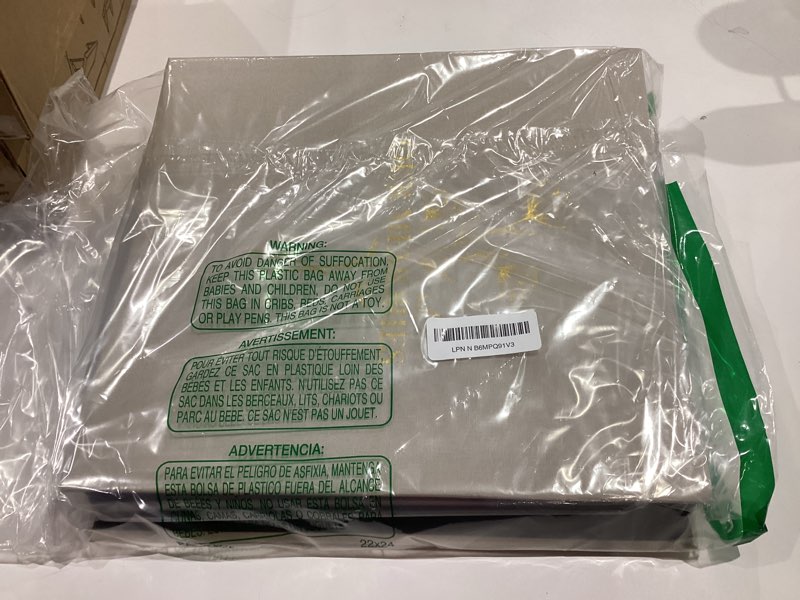 Condition photo showing Good Condition for Lanpn Wedding Photo Album 4x6 1000 Pocket Photos Slip in, Linen Cover Large Capacity Newlywed Marriage Album Hold 1000 Horizontal Vertical Photos (Flower, Beige) 4x6/1000 Photos OUR WEDDING - Beige