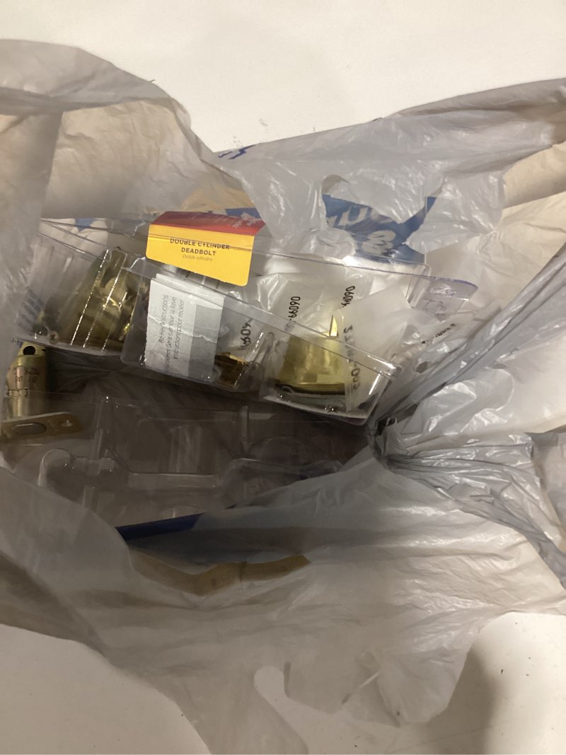 Condition photo showing As Is for kwikset 665 polished brass double cylinder deadbolt ft. smartkey security