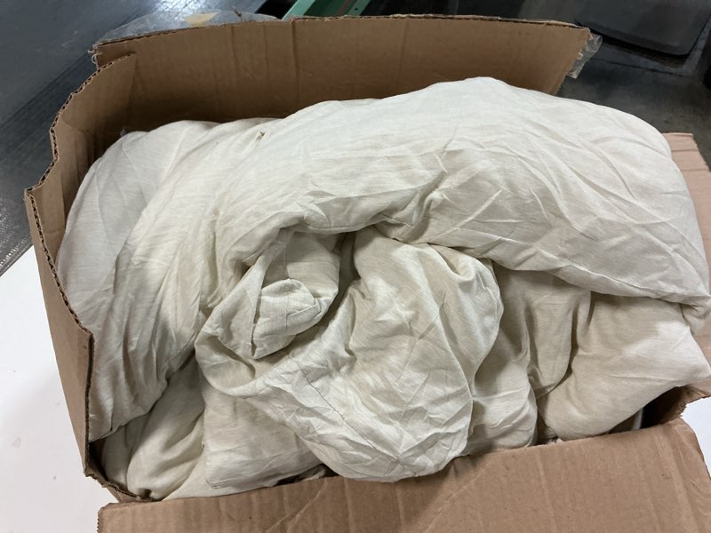 Condition photo showing As Is for Bedsure Duvet Cover Full Size - Soft Double Brushed Bedding Set for Kids & Adults, Zipper Closure, 3 Pieces, Includes 1 Duvet Cover (80"x90") & 2 Pillow Shams, NO Comforter, Linen Full (80" x 90") 02 - Linen (No Comforter)