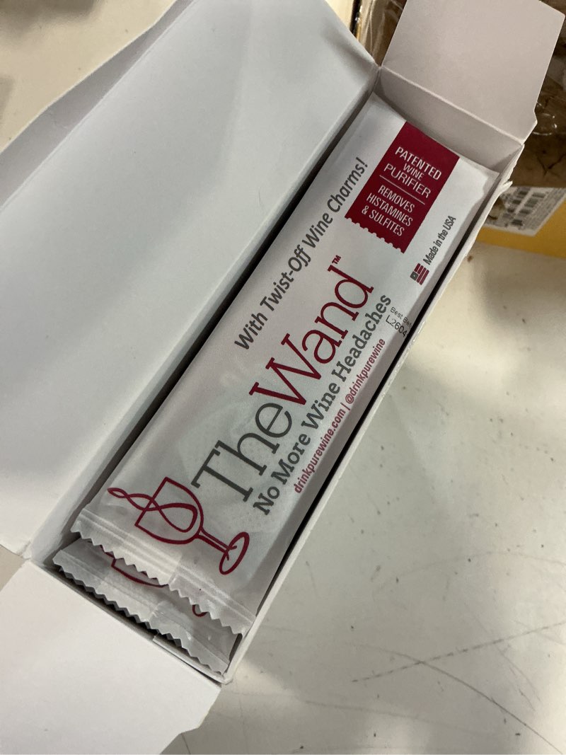 Condition photo showing New/Like New for purewine the wand wine purifier - red & white wine filters for histamines & sulfites, sulfite remover sticks, helps allergies & headaches, gift accessories for women & men - 30 wands, silver 30 count (pack of 1)