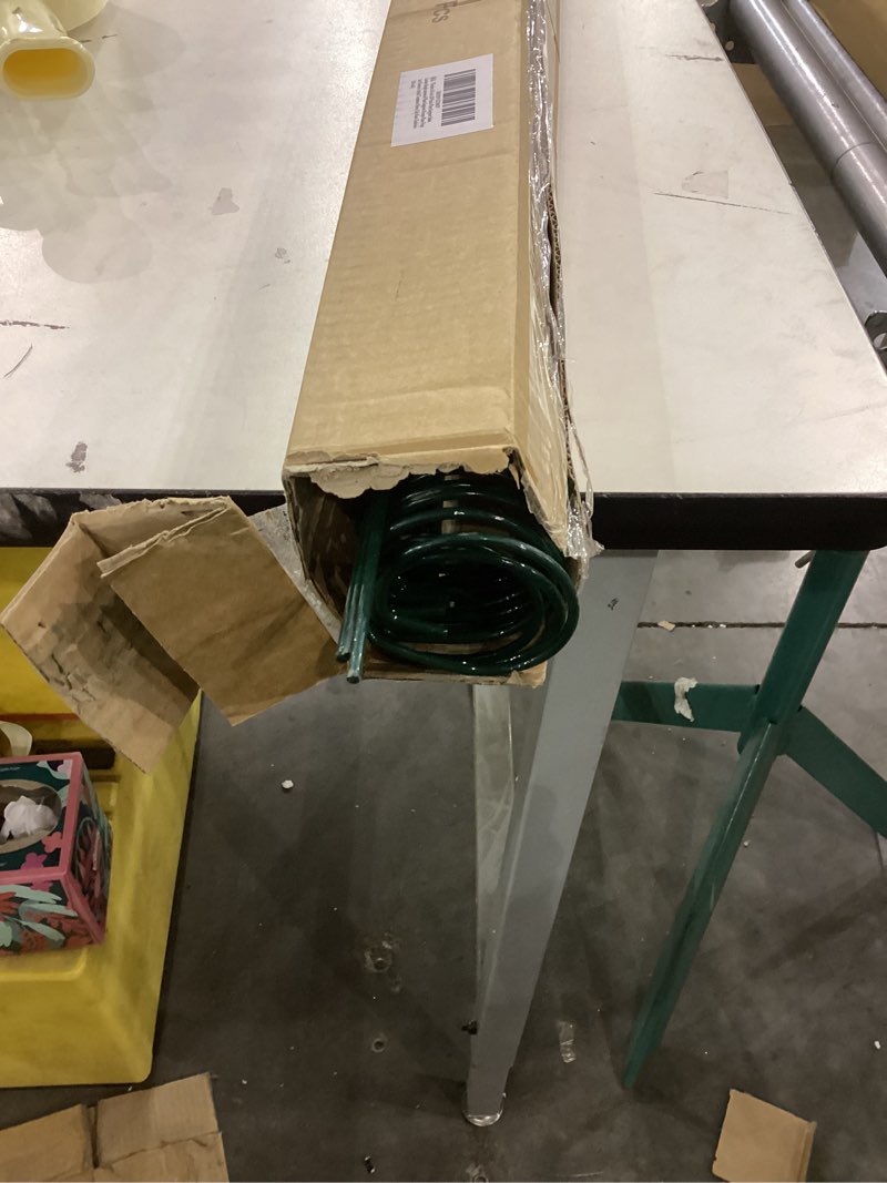 Condition photo showing Good Condition for 36 Inch 20 Packs Plant Support Stake Garden Single stemmed Plant Support Hoops Plant Prop for Flowers Orchid Tomatoes Peony Lily Rose Gladiolus (36 inch) 36 inch 20 pcs