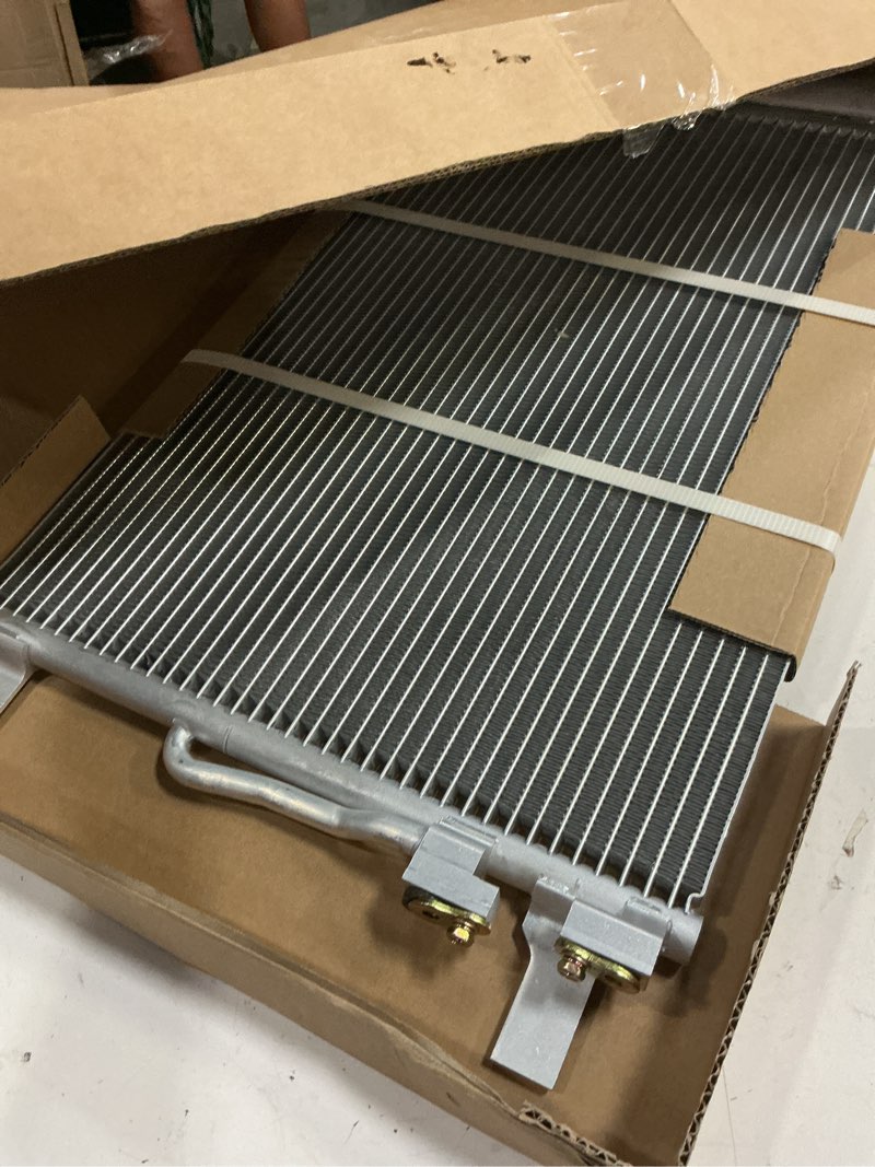 Condition photo showing Good Condition for scitoo air conditioning automotive a/c condenser replacement for2006 2007 2008 2009 2010 2011 for honda civic sedan 1.8l 2007-2011 for honda civic 2.0l 2006-2011 for acura for csx 2.0l