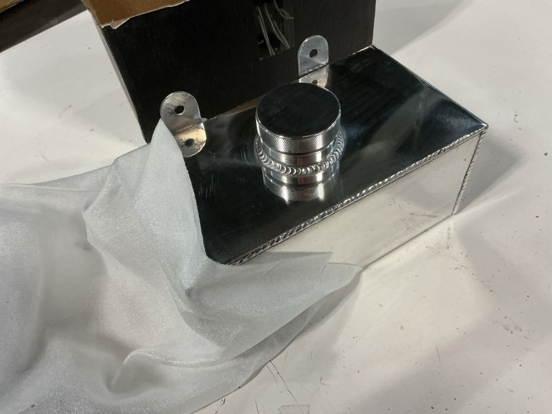 Condition photo showing Good Condition for Zerone Washer Reservoir, 2L Universal Aluminium Windscreen Washer Bottle Polished Intercooler Spray 