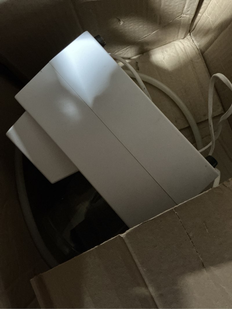 Condition photo showing Good Condition for 1000ml portable veterinary suction pump for home use