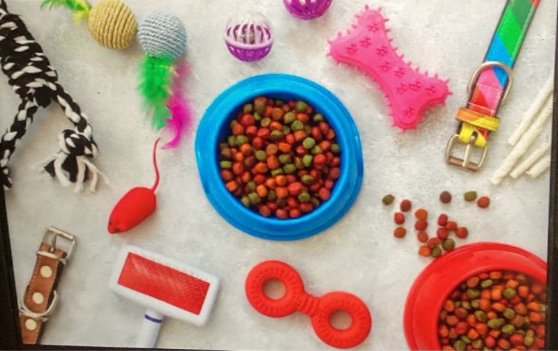 Asortment of small pet item micellanius small variety of item multiples 5 pieces total 