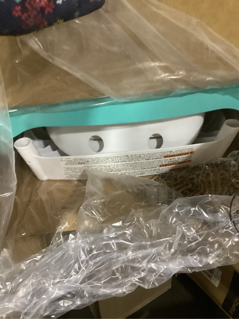 Condition photo showing New/Like New for evenflo eat and grow 4-in-1 convertible high chair (prism triangles) prism triangles chair