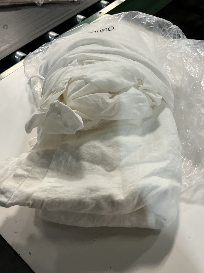 Condition photo showing Good Condition for european linen sheet set, queen, white