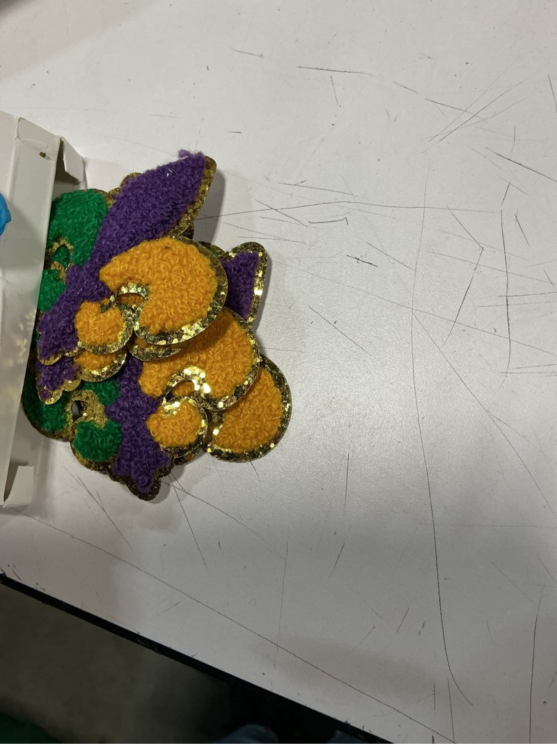 Condition photo showing Good Condition for Daifunli 9 Pcs Fleur De Lis Patch Mardi Gras Chenille Iron On Embroidery Patches Set with Gold Glitt