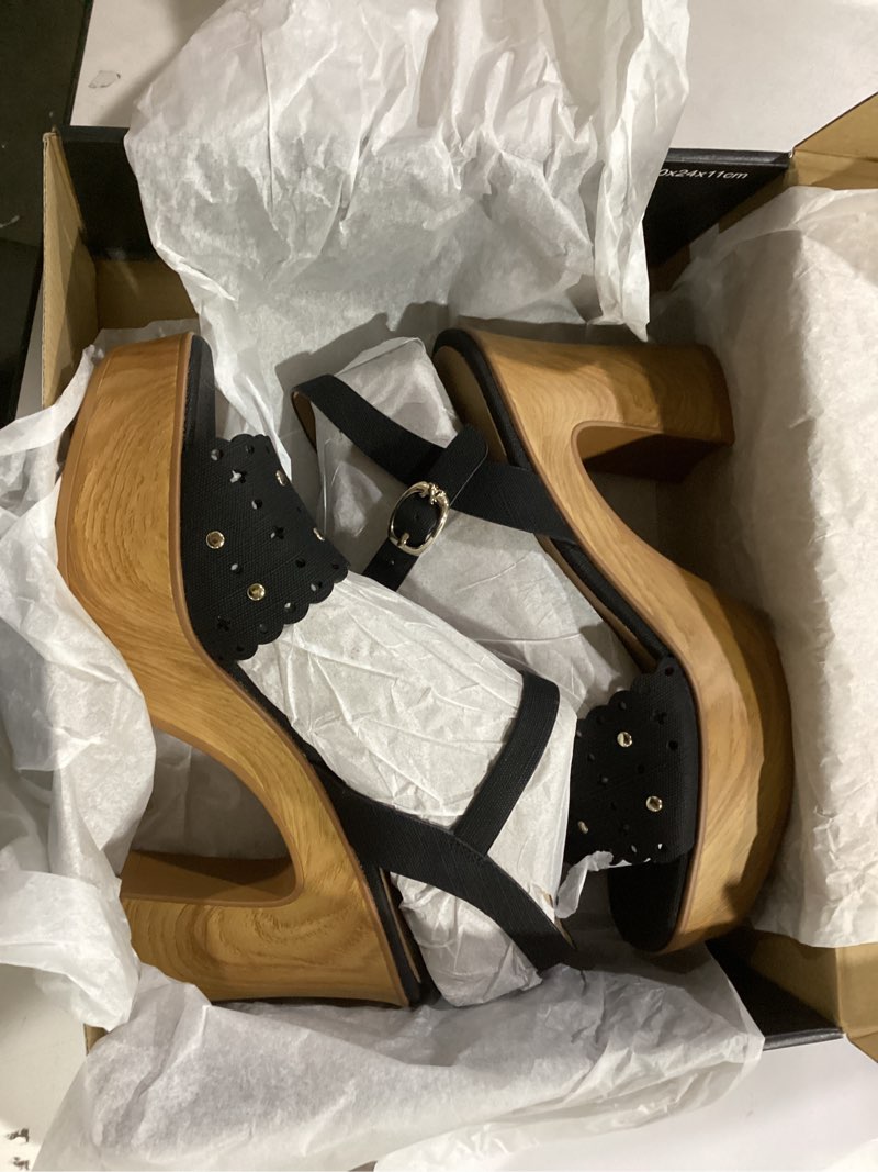 Condition photo showing Good Condition for Naturalizer Women's Kira Heeled Sandal 8.5 Black Twill