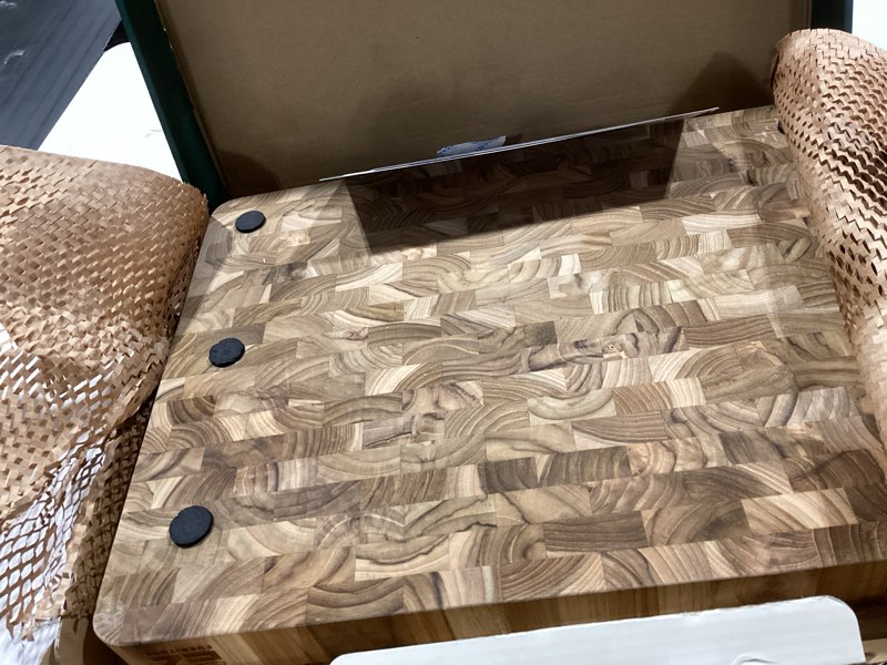 Condition photo showing Good Condition for Medium (M) Teak End Grain Cutting Board, Reversible, Knife-Friendly Charcuterie Wood Cutting Board with Juice Groove & Handles, Non-Toxic, Gift Box Included (7" x 13" x 1.5") Teak End Grain 17"L x 13"W
