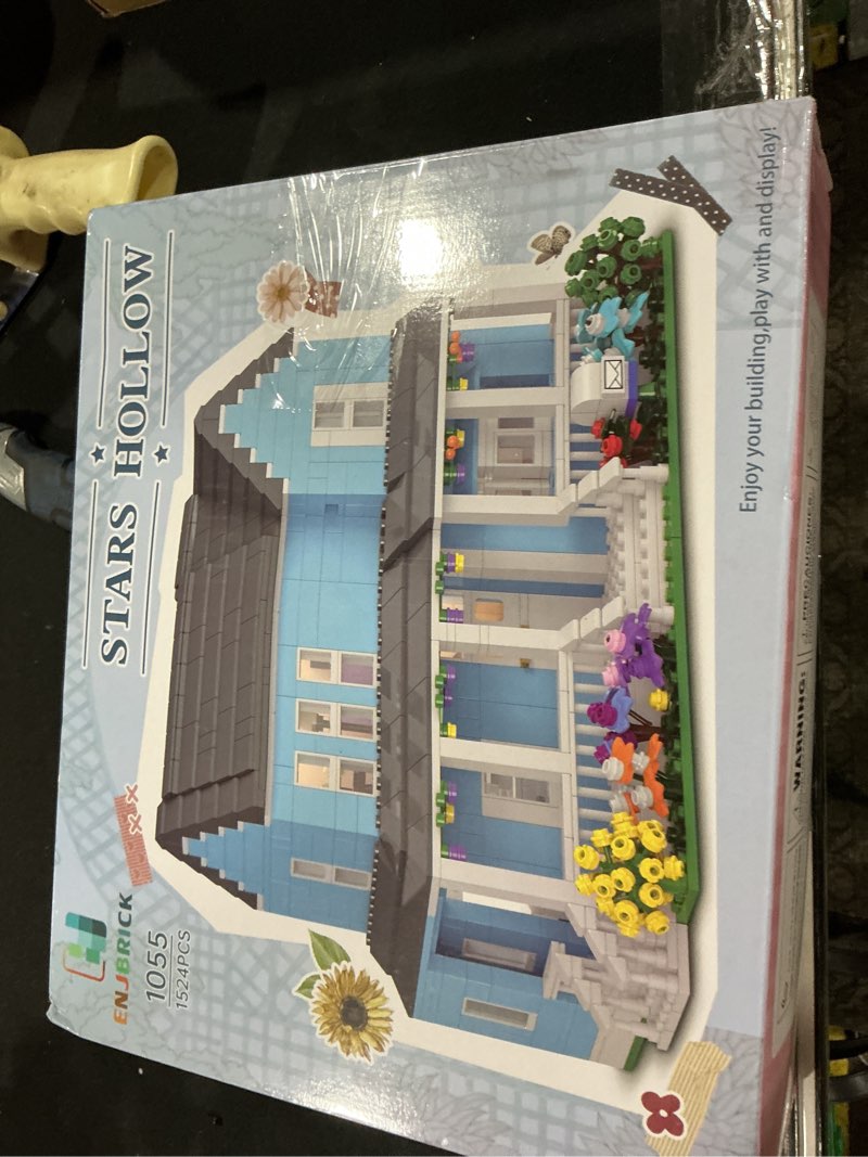 Condition photo showing New/Like New for Gilmore House Building Set Compatible with Lego for Girls,Architecture Building House Kit for Women 