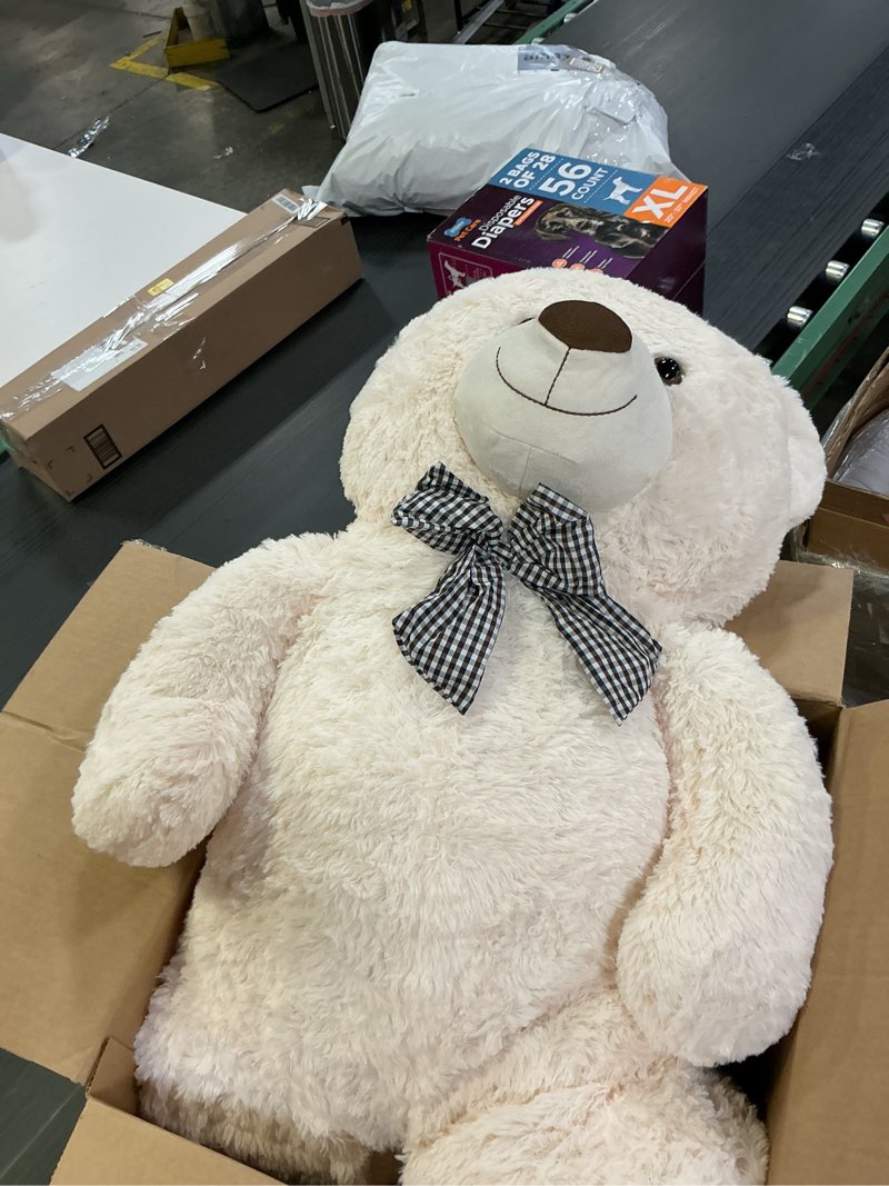 Condition photo showing Good Condition for MaoGoLan Big Teddy Bear 55 inches Giant Bear Stuffed Animals Large Plushies Life Size Teddy for Children Adults White 55 inches