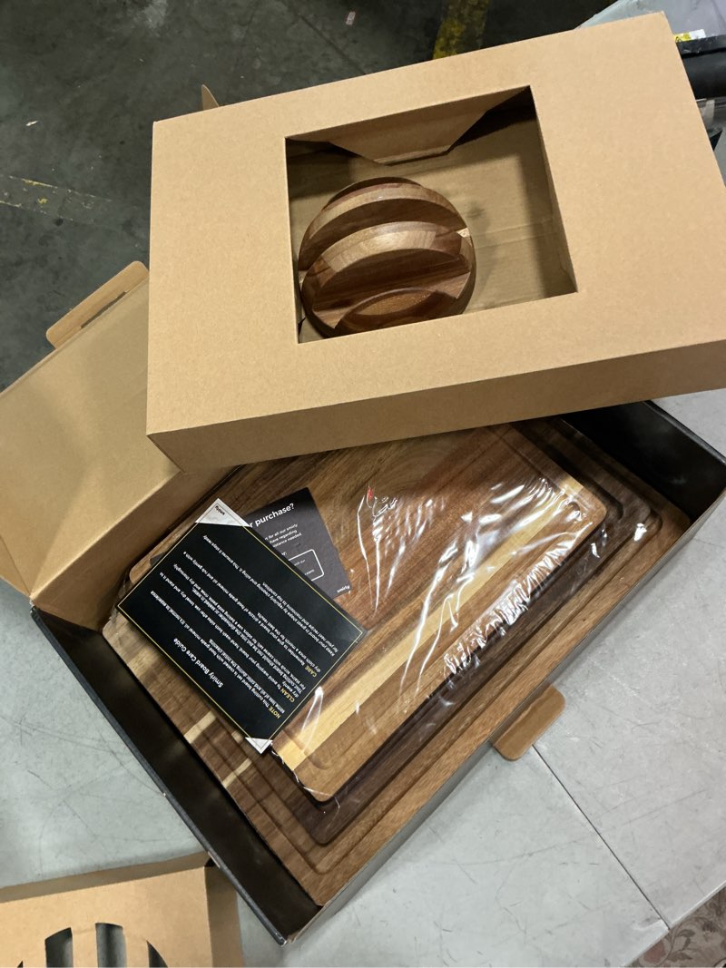 Condition photo showing New/Like New for smirly acacia wood cutting board for kitchen - wood cutting boards for meal prep, serving, charcuterie - kitchen gadgets, house warming gifts - wooden chopping board set of 3 with holder