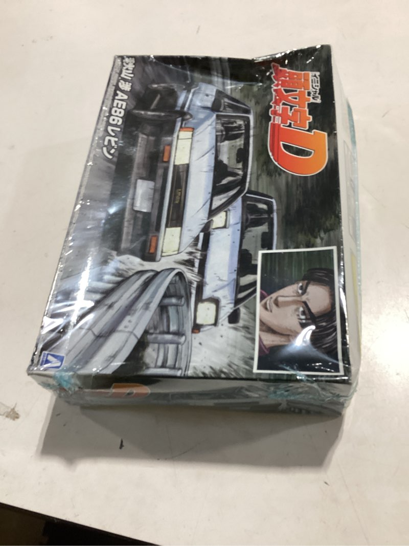 Condition photo showing Good Condition for aoshima initial d: toyota akiyama wataru ae86 levin 1:24 model kit