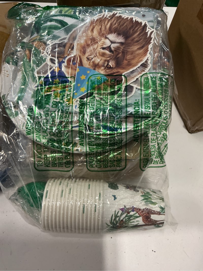 Condition photo showing Good Condition for safari birthday party supplies jungle disposable paper plates napkins cups tablecloth and banner for safari animals themed party decorations, wild animals safari zoo birthday party supplies