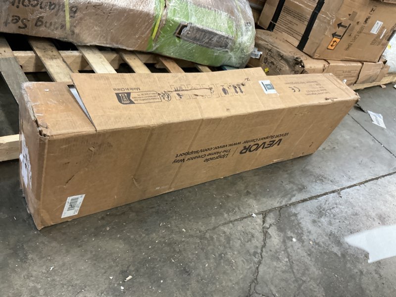 https://lotting-media.assets.bidfta.com/lotting_be783183-6eba-4336-a1fd-2cace8071a3a