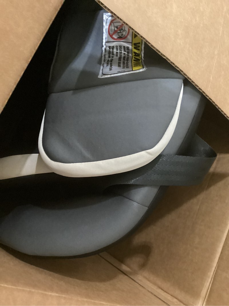 Condition photo showing Good Condition for Safety 1st Crosstown Slim All-in-One Convertible Car Seat, City Storm
