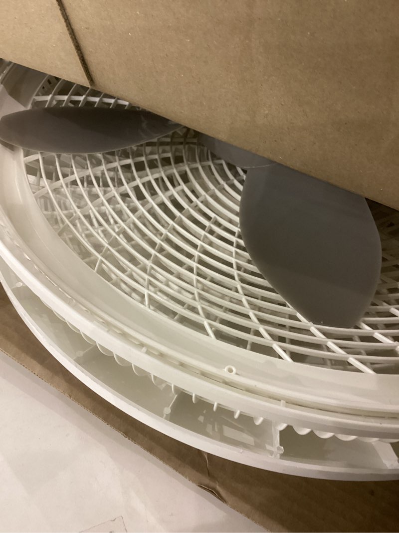 Lasko 18” remote pedestal fan 