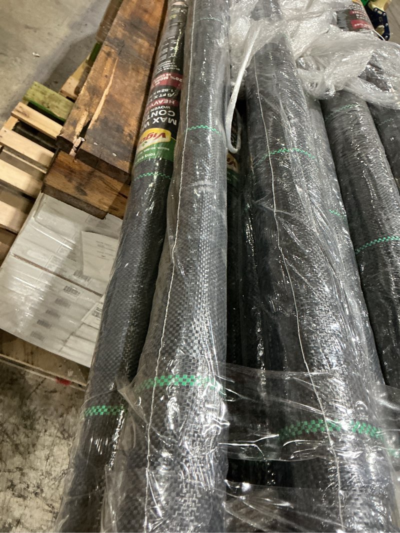 Condition photo showing Good Condition for vigoro 6 ft. x 100 ft. woven polypropylene ground cover landscape fabric