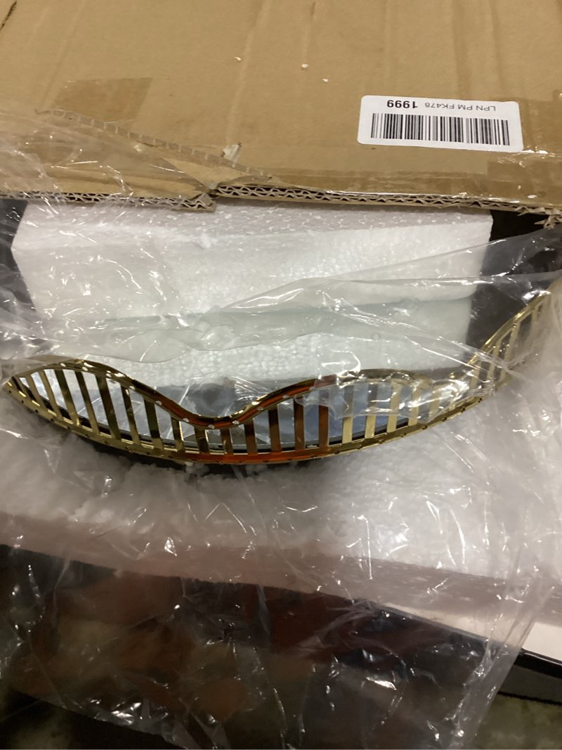 Condition photo showing Good Condition for Mirror Tray, Vanity Trays for Bedroom Dresser, Glass Perfume Mirrored Tray for Vanity, Gold Glass Vanity Tray Home Decor for Dresser Tops, Mirror Vanity Tray for Perfume (Gold, L)