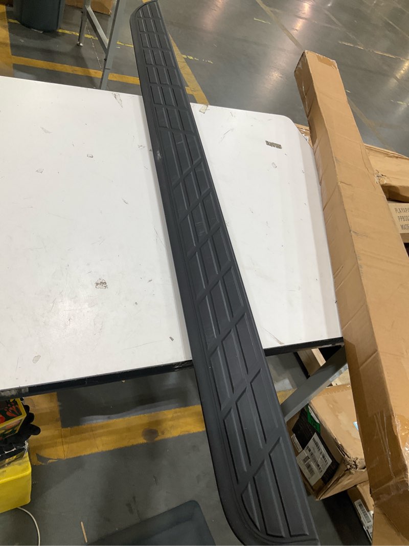 Condition photo showing Good Condition for dorman 926-585 tailgate molding compatible with select chevrolet / gmc models, black