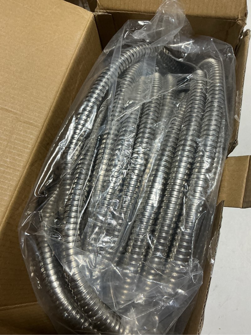 Condition photo showing Good Condition for Garden Hose 100 FT with 10-Function Nozzle, Leak-proof Metal Connector Water Hose, No Knots, Kink-Free, Lighter, Anti-Pets, Wear-Resistant, 3/4 GHT, Metal Hose for Garden, Yard, Outdoor 100FT