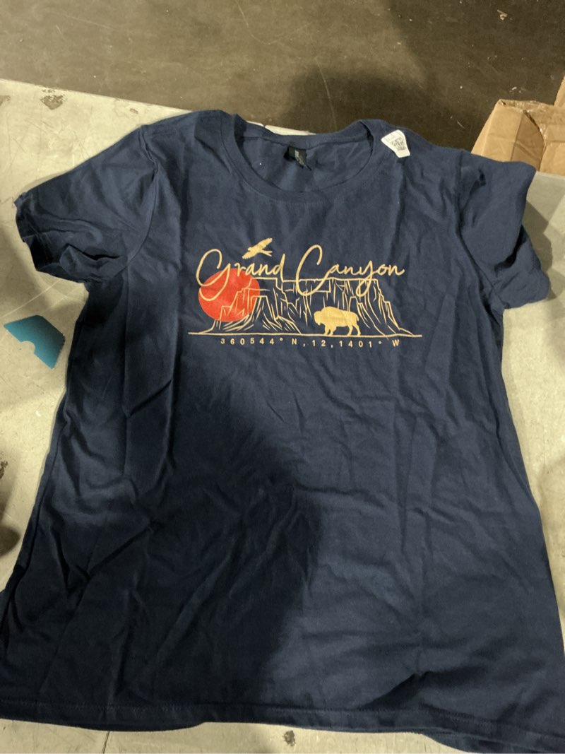 Condition photo showing Good Condition for grand canyon tshirt men women national park np t-shirt