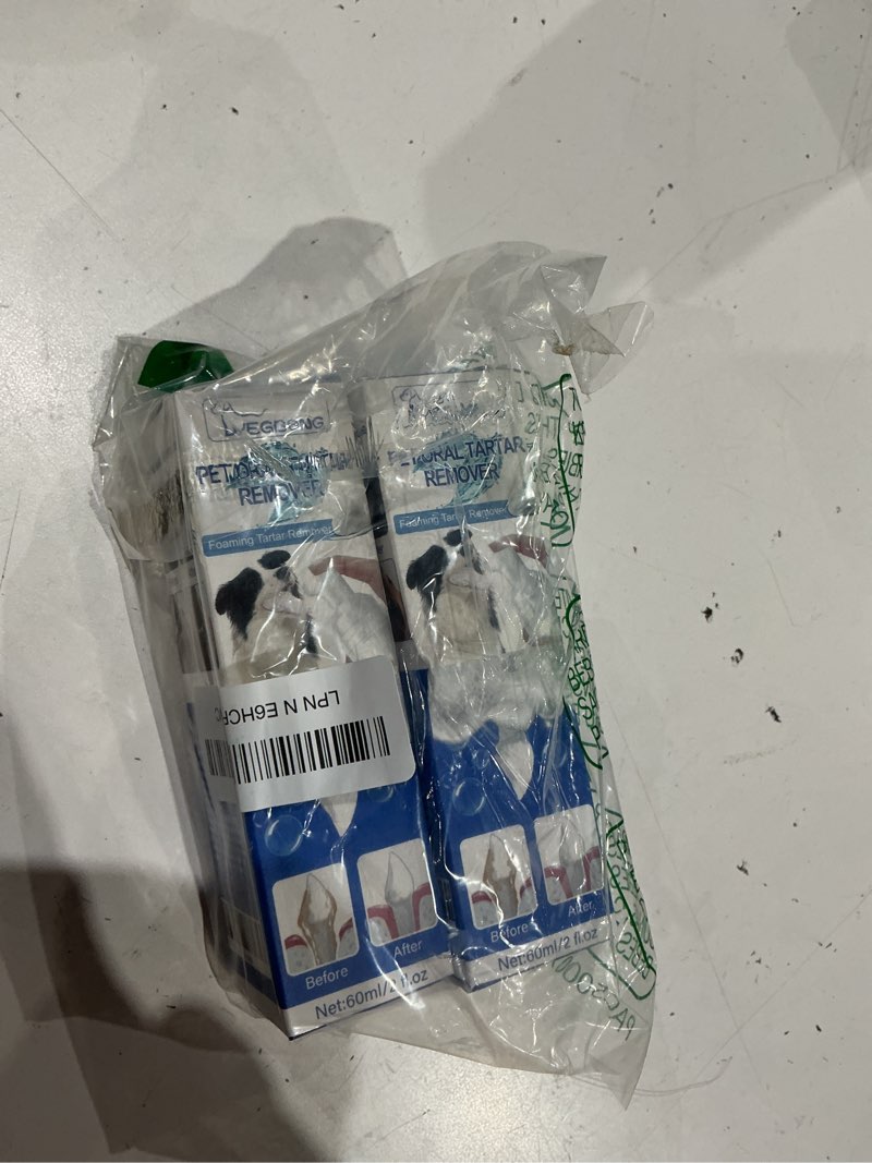 Condition photo showing Good Condition for 2pc pet dental tartar remover, foaming oral care cleaner, teeth whitening breath freshener, no brushing daily dental cleaning supplies for dogs cats