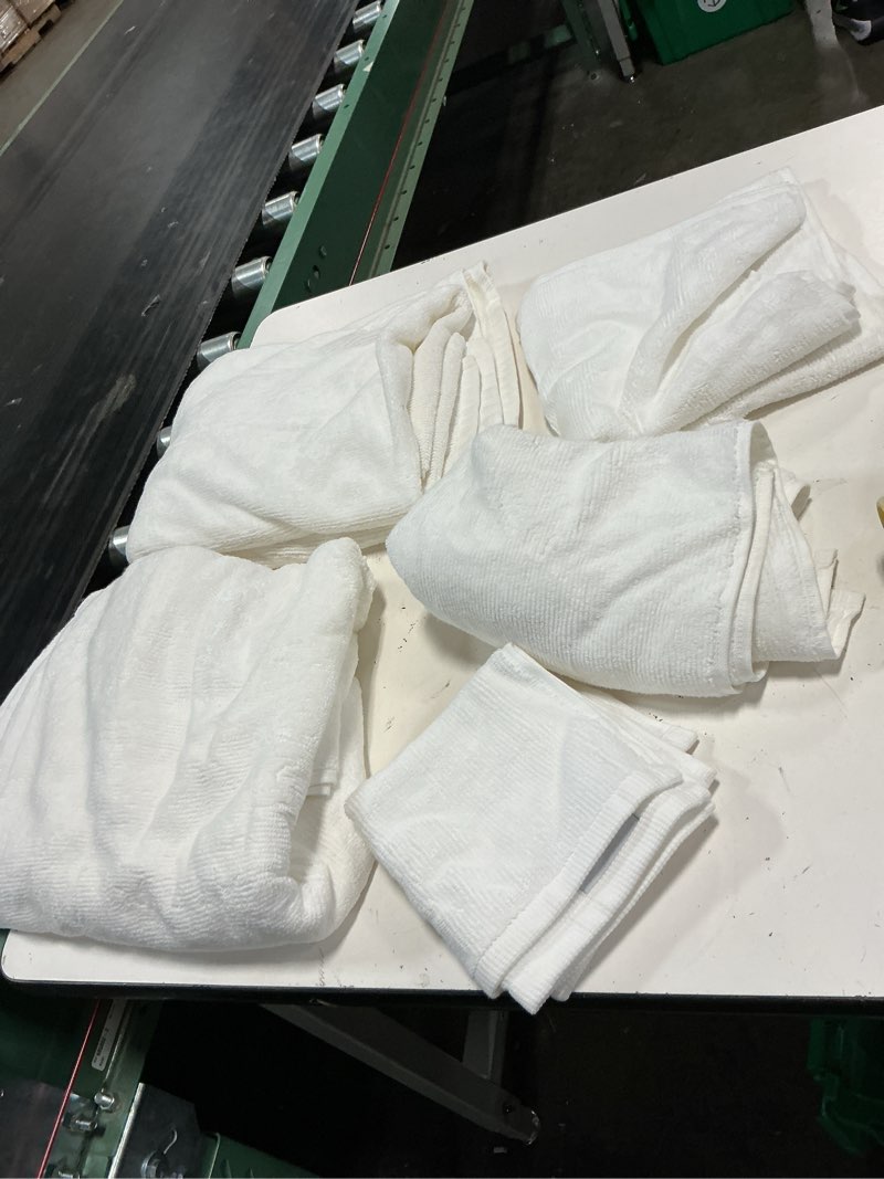Condition photo showing Good Condition for quince ribbed quick dry bath towel bundle, one size, white