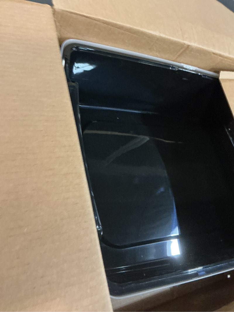 Condition photo showing Good Condition for iris usa xx-large cat litter box, open top extra large litter box for big cats and multi-cat households, high sided scatter shield, easy to clean, 30"l x 20"w x 14"h, black xxl black