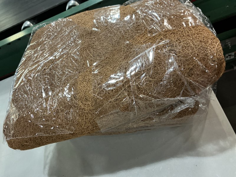 Condition photo showing Good Condition for 24 inch natural coconut fiber liner for planters round coco replacement liners for hanging flower basket planter extra large coco coir pots for outdoor garden plants – 2 pack 24 inch round 2 pack-brown