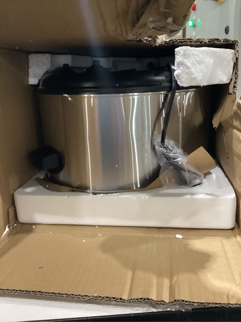 Condition photo showing Good Condition for NOT TESTED Elite Platinum Digital Slow Cooker  Stainless Steel  8.5 Quart