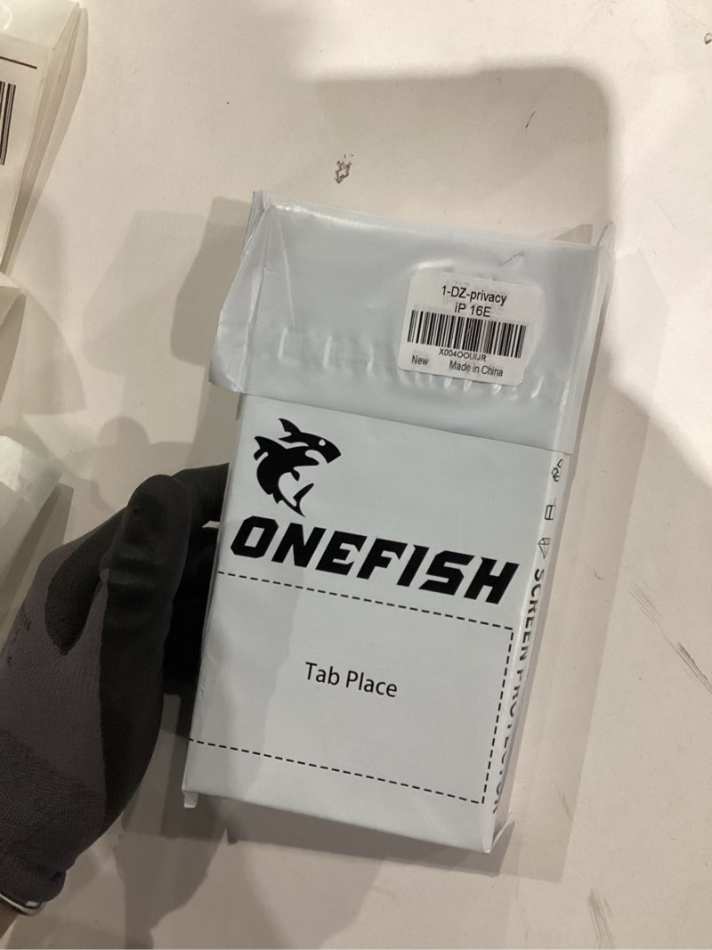 Condition photo showing New/Like New for OneFish Women Fashion Privacy Screen Protector for iPhone 16e [6.1 inch]+ Camera Lens Protector, Sparkling Diamond Bling Edge 9H Tempered High-Definition Glass Privacy iPhone 16E