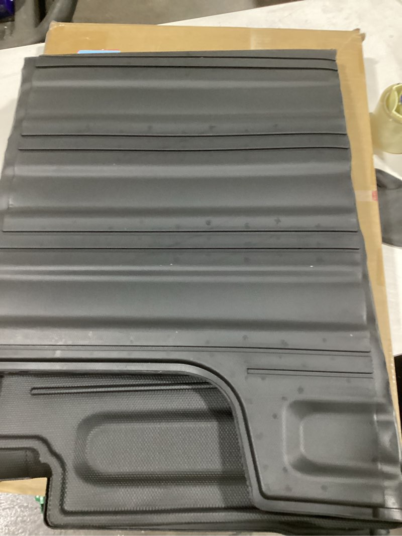 Condition photo showing New/Like New for Xipoo Bed Mat Tailgate Mat Compatible with 2020-2026 Jeep Gladiator JT Cargo mat Truck Bed Mat Replacement for 2020-2026 Jeep Gladiator JT Accessories(Truck Mat+Tailgate Mat)