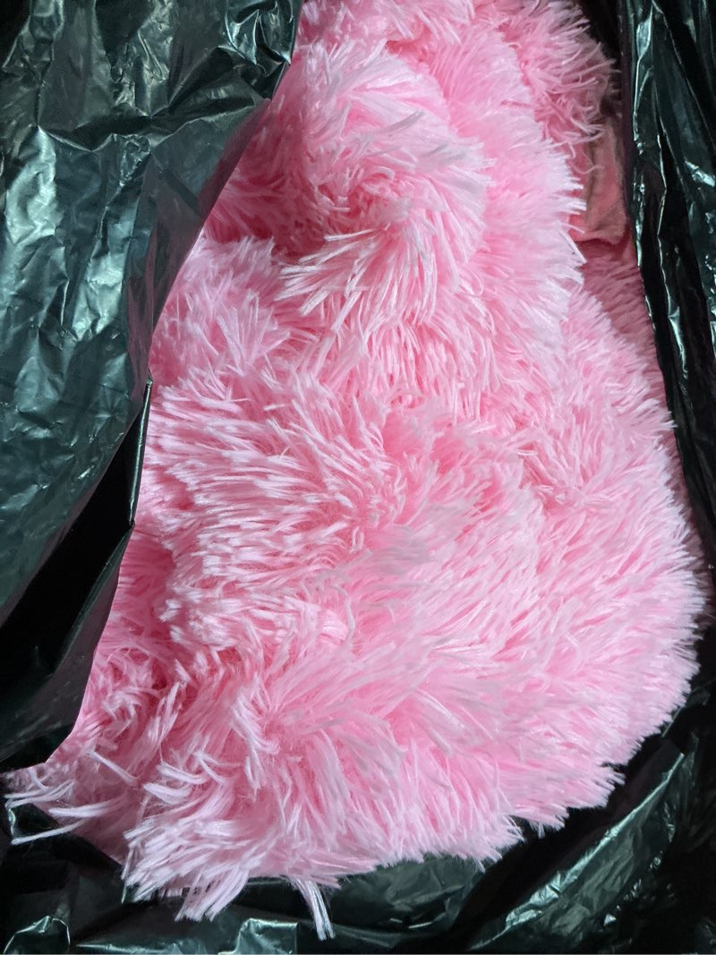 Condition photo showing As Is for chovy faux fur plush pink comforter sets king - ultra soft shaggy flannel velvet fluffy fuzzy 3pc bedding set ?comforter x 1 pillowcases x 2? b-pink king