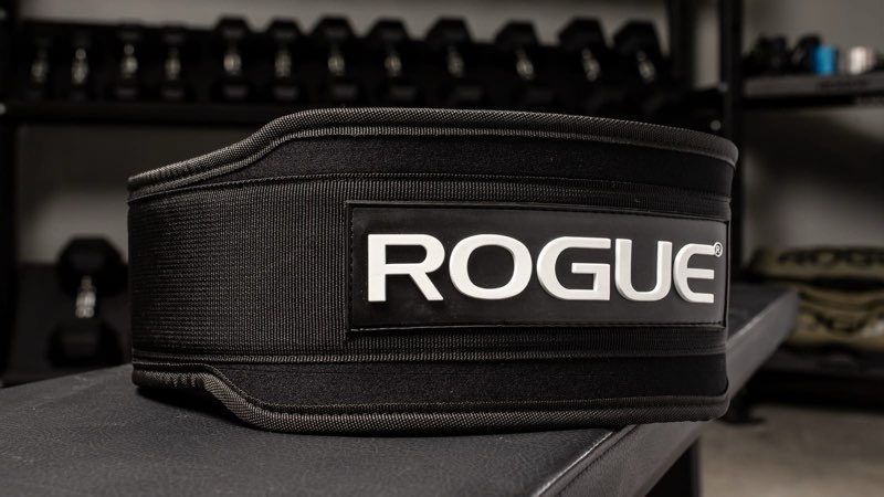 Rogue 5" Nylon Weightlifting Belt (Medium)