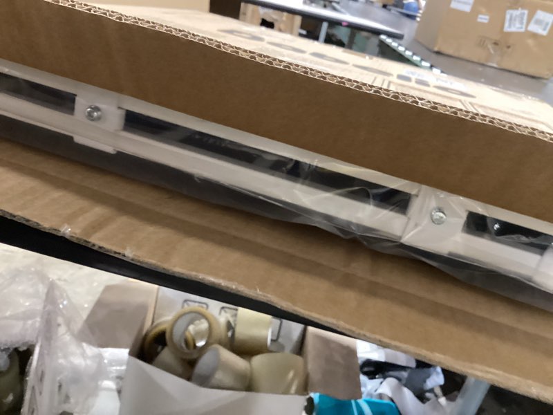 Condition photo showing Good Condition for babelio baby gate for stairs, kitchen & doorways, 26-43" w 28" h no bottom bar| easy installation| one-handed operation| auto-close| hardware mount (drill needed) safety dog/pet gate indoor (white) *white 28" h, 26-43" w-standard