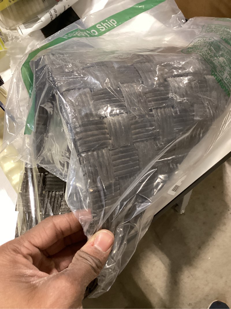 CWI Hanging Cornucopia Basket Large